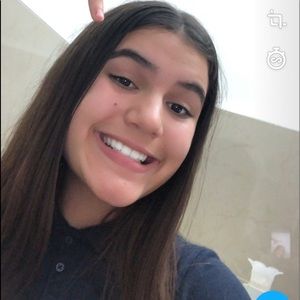 Meet your Posher, Melany